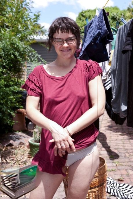 Hairy Nerd Pics