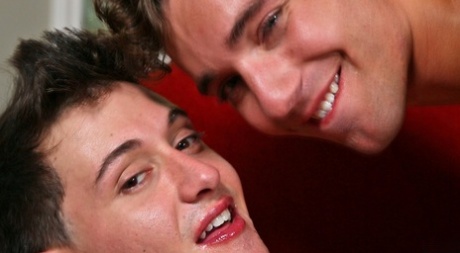 Cute twinks Brock Mason and Tyler Morgan enjoying intense sofa sex