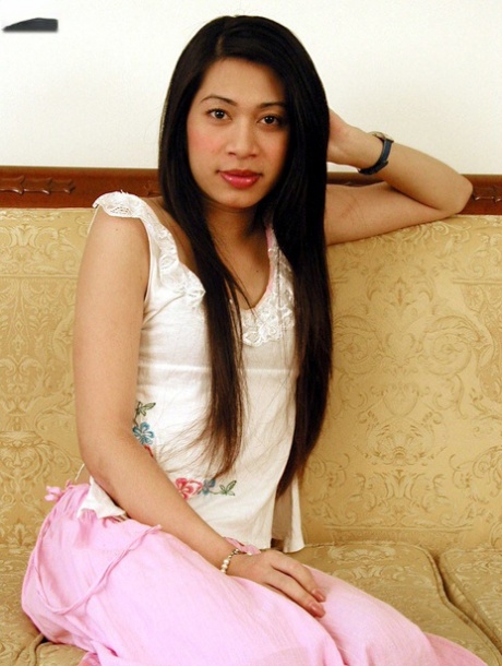 Asian TGirl starring Dew Nude Pics