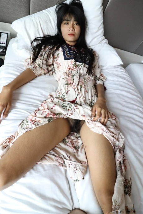 Raven-haired teen Wanda welcomes a throbbing dick into her hairy pussy
